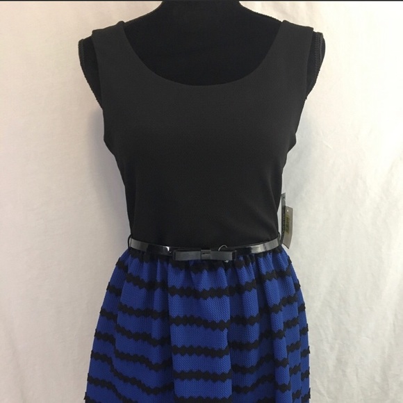 🛑SOLD🛑As U Wish royal blue bow belt sleeveless - Picture 5 of 8